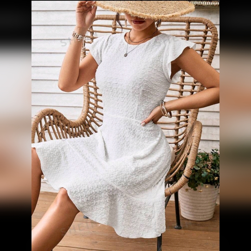 SHEIN VCAY Short Knitted Dress